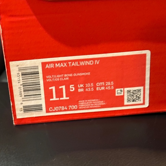 Nike Air Max Tailwind IV 4 Men's Size 11.5 US New w Box CJ0784 700 - Picture 9 of 9